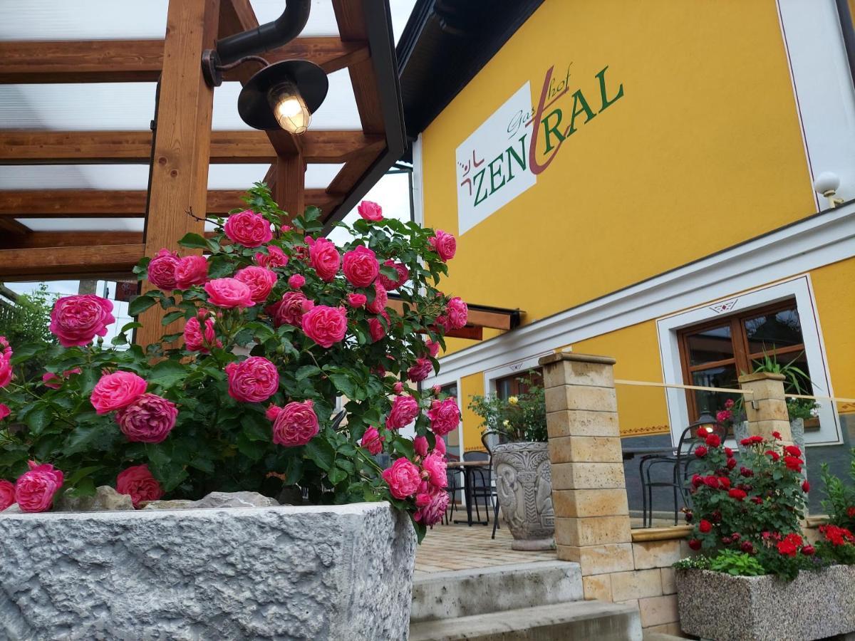 Gasthof Zentral Feistritz an der Drau Bagian luar foto