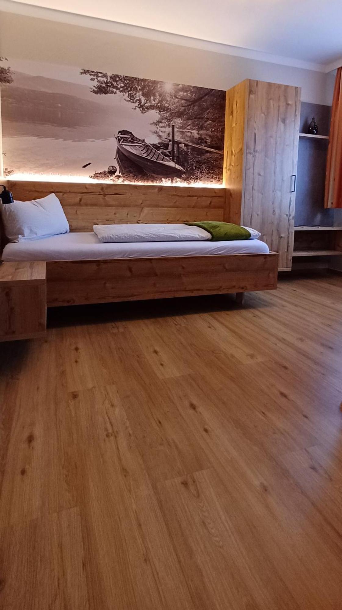 Gasthof Zentral Feistritz an der Drau Bagian luar foto