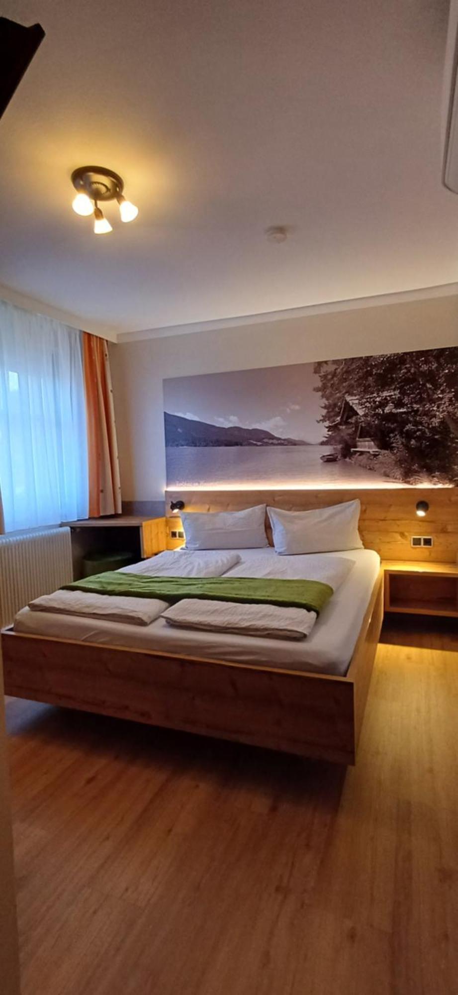Gasthof Zentral Feistritz an der Drau Bagian luar foto